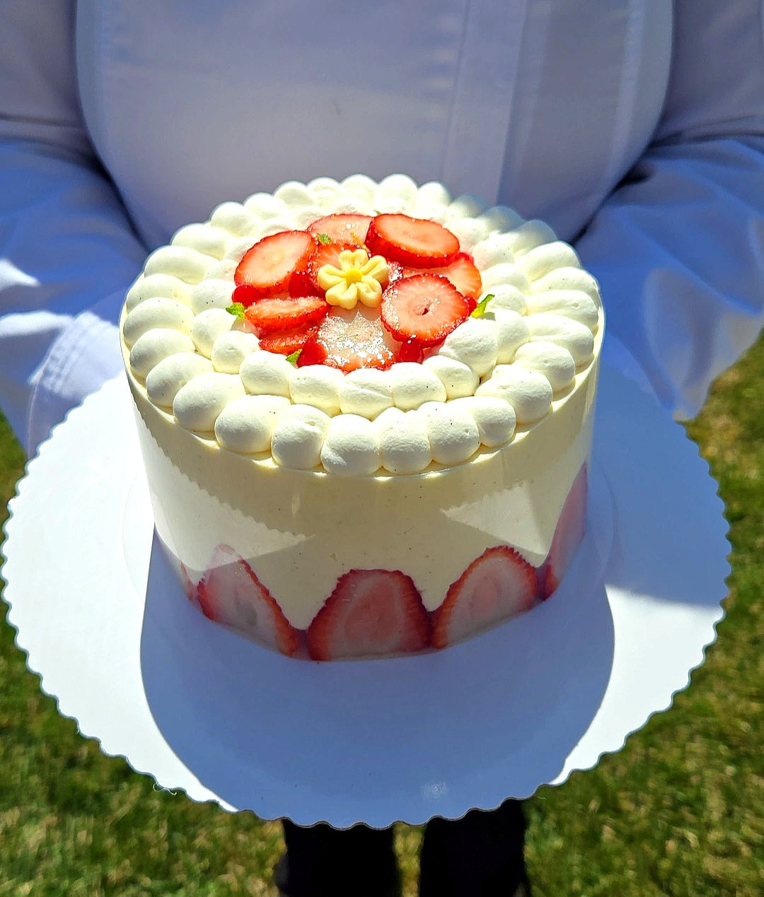 FRAISIER (6-8 servings)