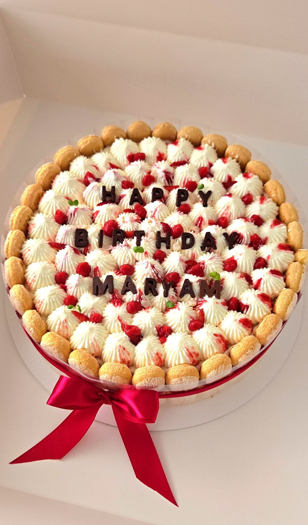 CHARLOTTE - LYCHEE FRAISE (LYCHEE STRAWBERRY)