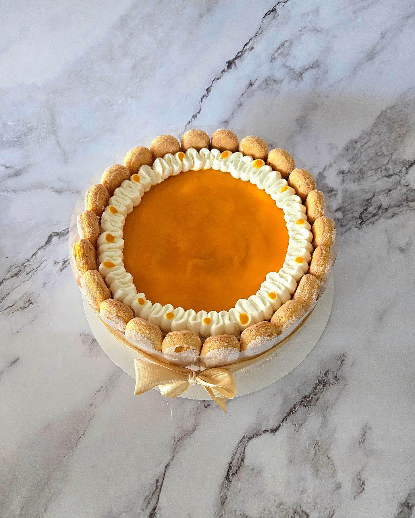 CHARLOTTE CAKE - MANGO (8-10 slices)