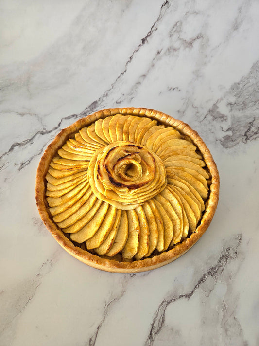 CLASSIC APPLE TART (TARTE AUX POMMES)