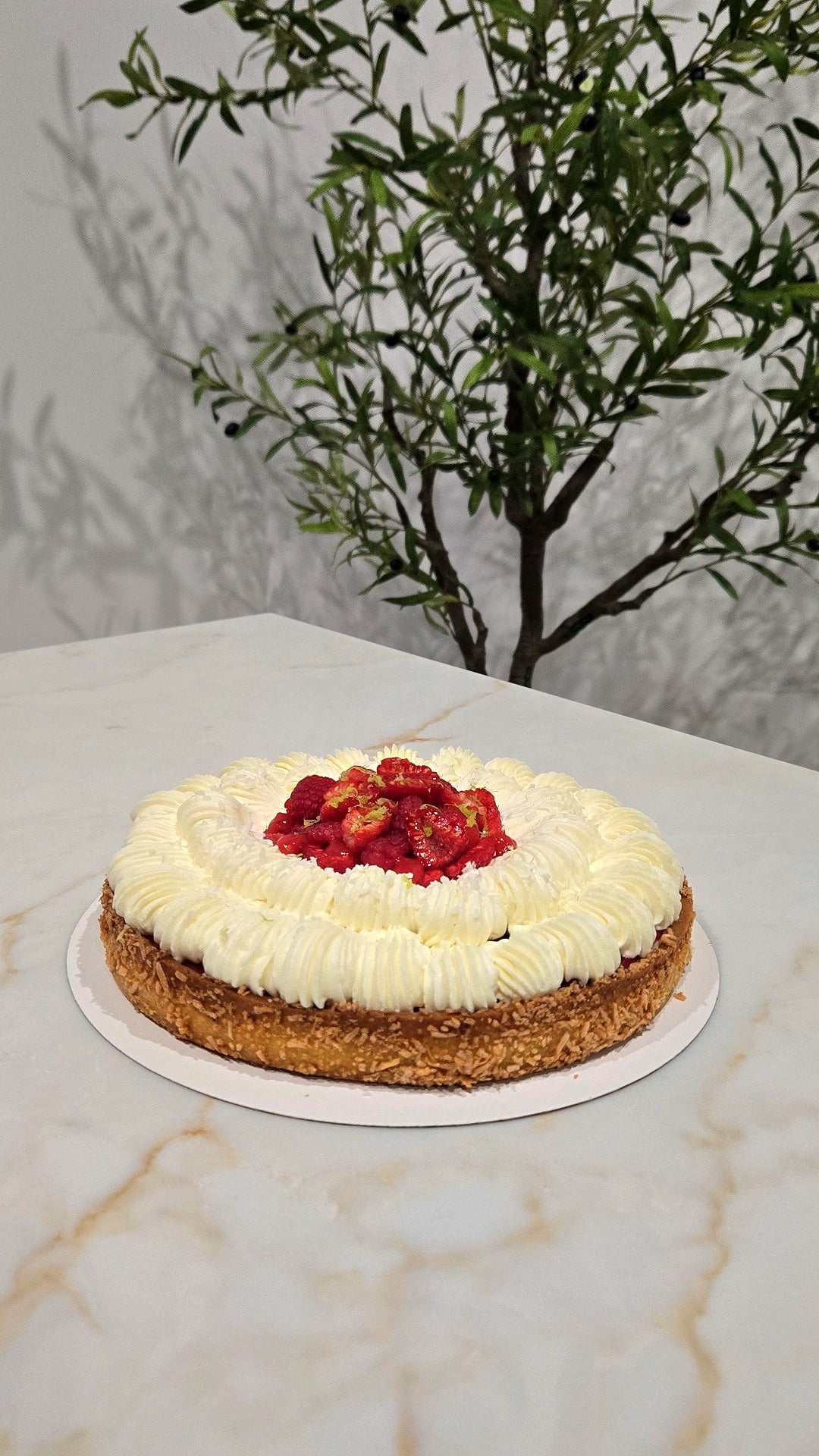 COCO FRUITS ROUGES TART (COCONUT RED BERRIES TART)