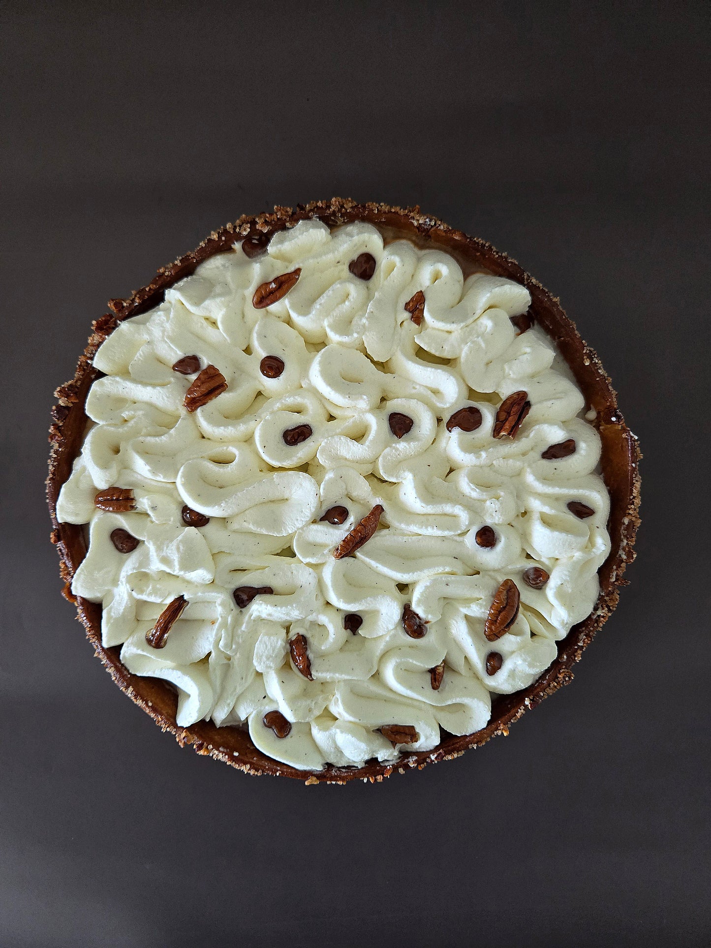 CARAMEL VANILLA PECAN TART (8 slices)