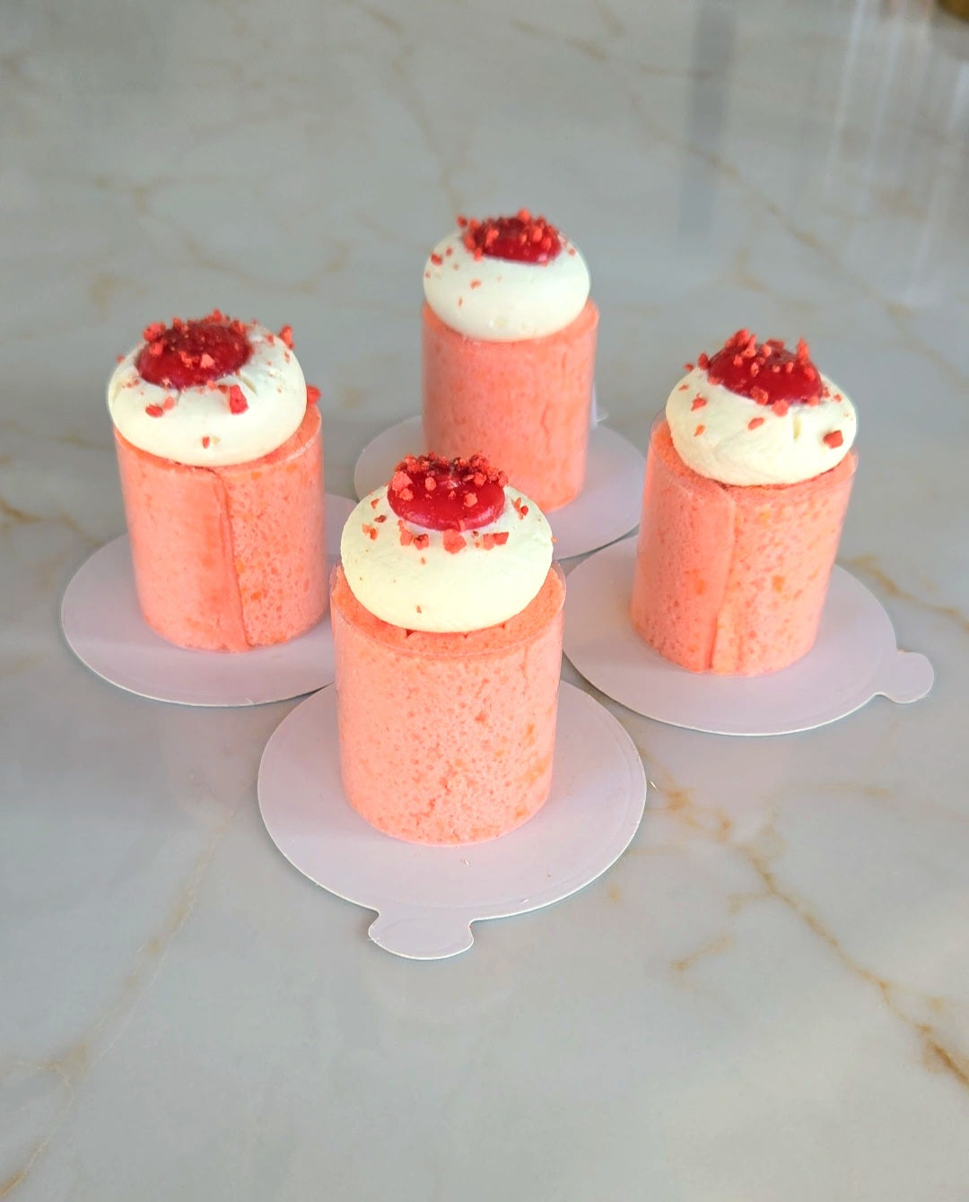 ROLL CAKES - STRAWBERRY LYCHEE