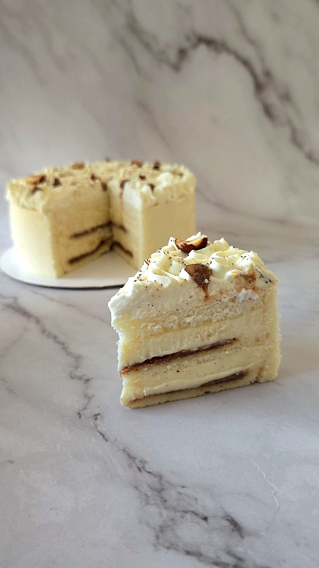 ROLL CAKE - VANILLA HAZELNUT (VANILLE NOISETTE)