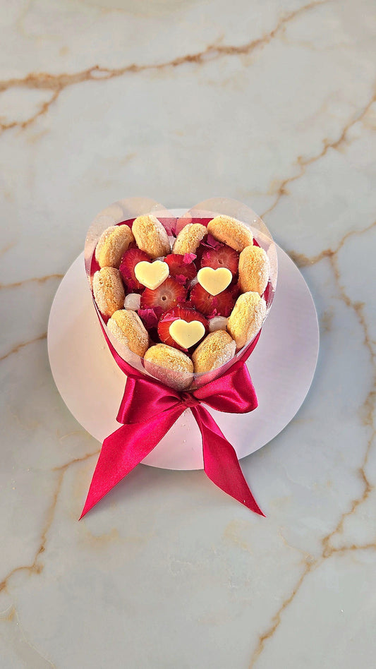 CHARLOTTE AMOUR - STRAWBERRY LYCHEE