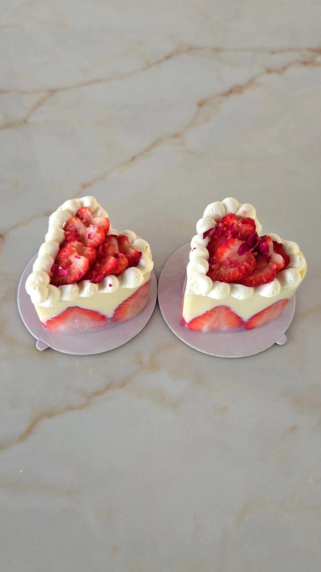 COLLECTION AMOUR - FRAISIER