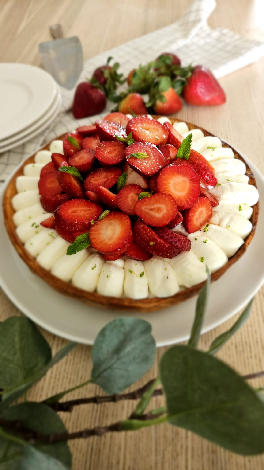 STRAWBERRY TART - COLLECTION HIVER (8 slices)