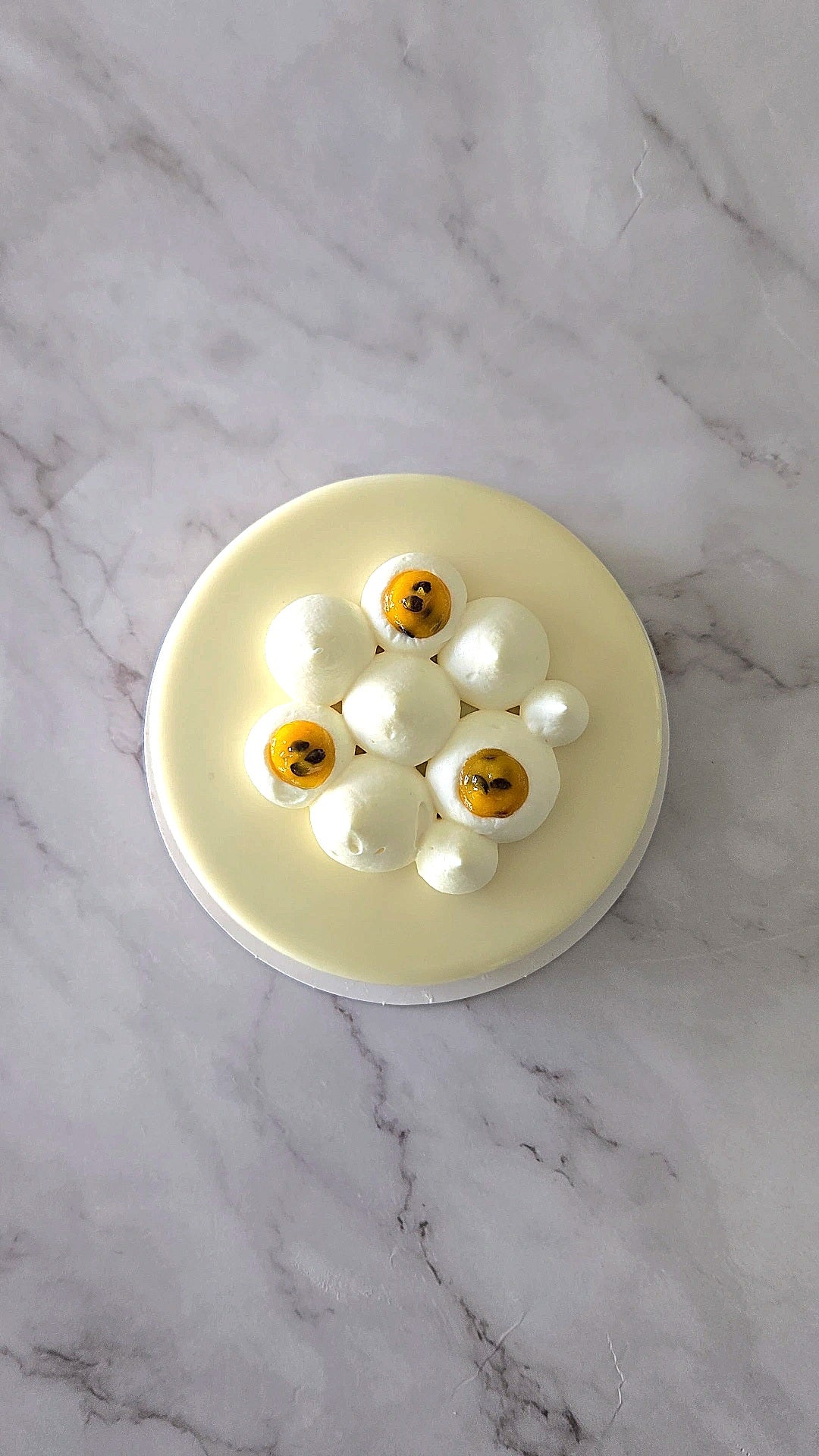 SOUVENIR (VANILLA PASSIONFRUIT)